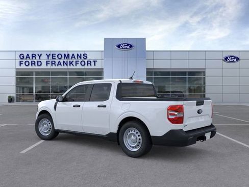 New 2025 Ford Maverick XL image 4