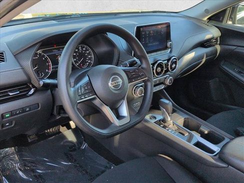 Used 2023 Nissan Sentra SV FWD image 10