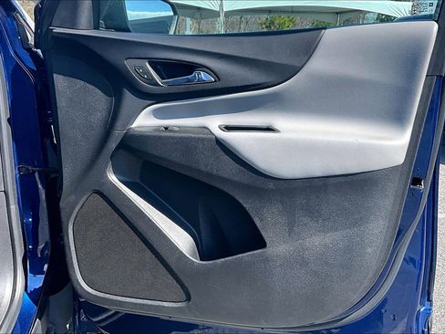 Used 2022 Chevrolet Equinox LS image 20