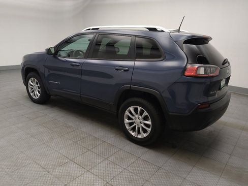 Used 2020 Jeep Cherokee Latitude AWD/4WD image 3