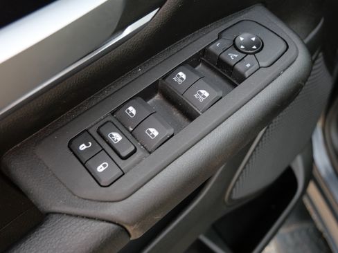 Used 2025 RAM 1500 Big Horn AWD/4WD image 21
