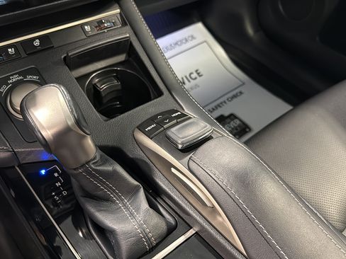 Used 2016 Lexus ES 350 w/ Navigation System Package FWD image 28