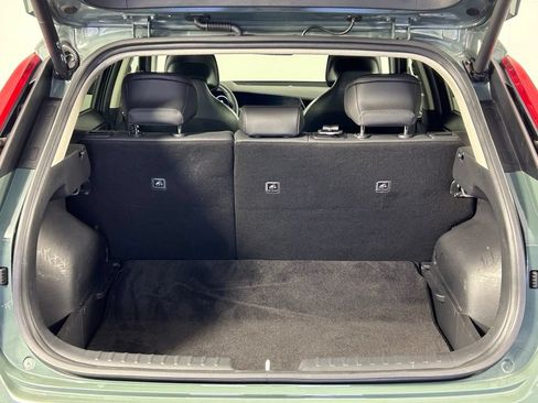 Used 2024 Kia Niro Wind w/ Wind Preserve Package FWD image 13