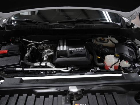 Used 2022 Chevrolet Silverado 1500 RST AWD/4WD image 14