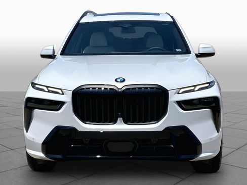 New 2027 BMW X7 xDrive40i w/ M Sport Package AWD/4WD image 3