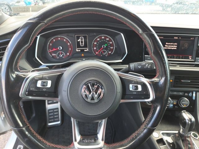 Used 2019 Volkswagen Jetta GLI FWD image 3