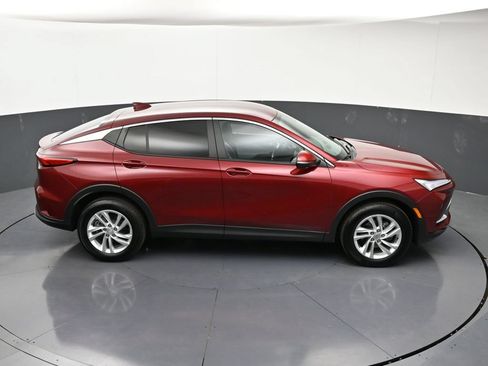 Certified 2024 Buick Envista Preferred w/ Advanced Safety Package FWD image 21