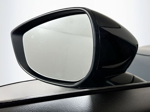 Used 2022 MAZDA CX-30 AWD 2.5 S w/ Preferred Package image 16