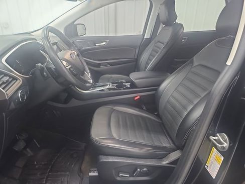 Used 2018 Ford Edge SEL w/ Equipment Group 201A image 10