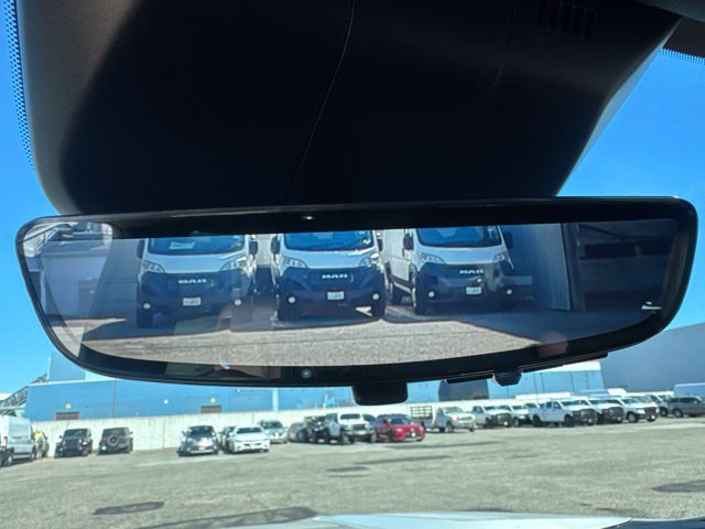 Used 2023 Cadillac Escalade Premium Luxury AWD/4WD image 29