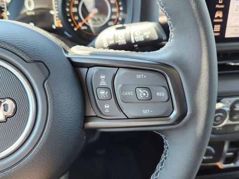 New 2025 Jeep Wrangler Sport S image 20