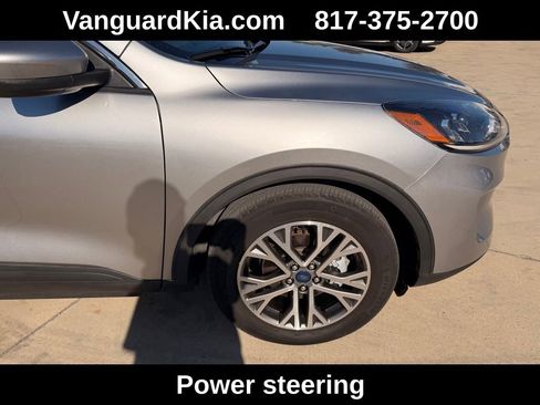 Used 2022 Ford Escape SEL image 11