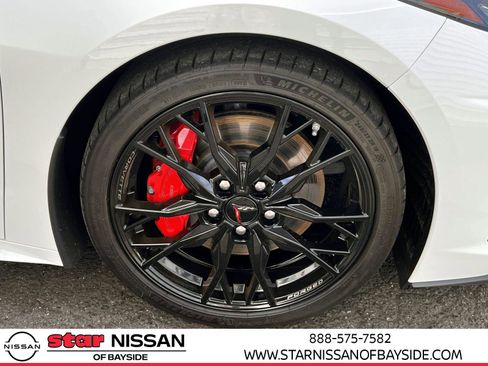 Used 2023 Chevrolet Corvette Stingray Premium Conv w/ Z51 Performance Package image 8