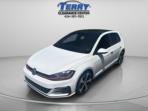Used 2019 Volkswagen Golf 4-Door FWD image 3