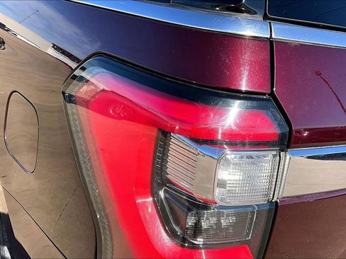 Used 2021 Ford Expedition Max Limited image 40
