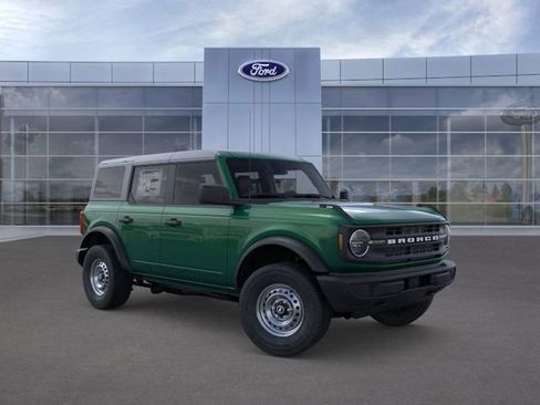New 2025 Ford Bronco 4-Door image 7