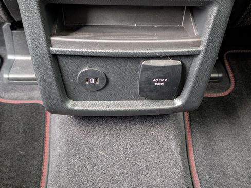 Certified 2024 Ford Edge ST-Line image 18