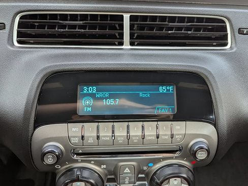 Used 2010 Chevrolet Camaro SS w/ LPO, Ground Effects Package RWD image 21