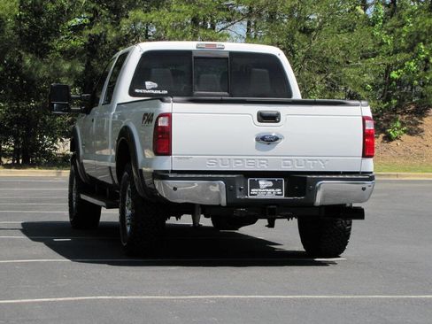 Used 2015 Ford F250 Lariat w/ Lariat Ultimate Package image 11