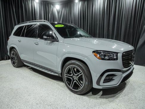 Certified 2026 Mercedes-Benz GLS 450 4MATIC image 3