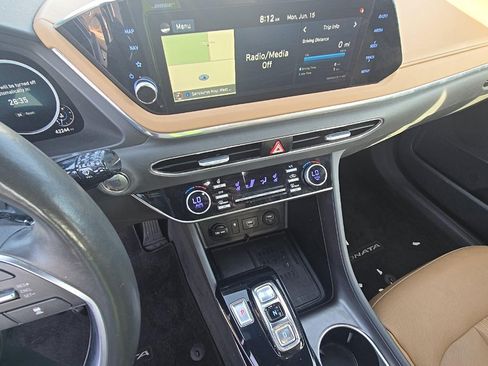 Used 2020 Hyundai Sonata Limited w/ Cargo Package FWD image 12