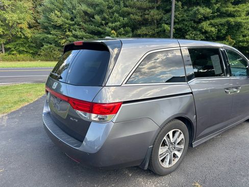 Used 2014 Honda Odyssey Touring image 15