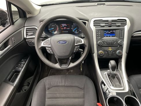 Used 2013 Ford Fusion SE image 13