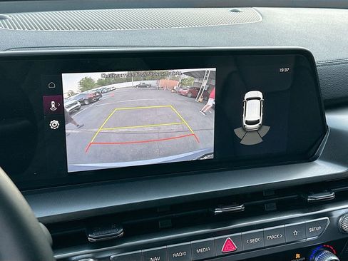 Used 2025 Kia Telluride S image 14