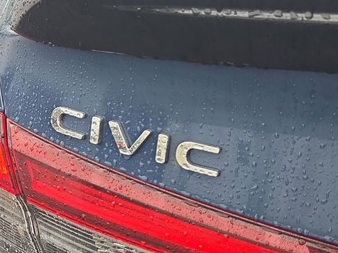 Used 2025 Honda Civic Sport image 7