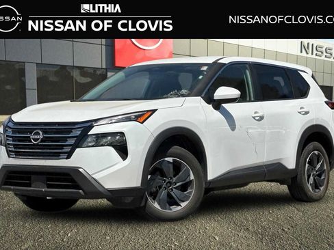 Used 2024 Nissan Rogue SV AWD/4WD image 1