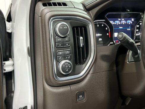 Used 2021 GMC Sierra 1500 Denali w/ Driver Alert Package II image 16