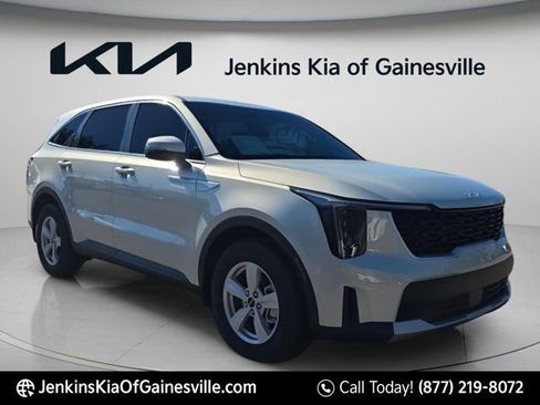 New 2026 Kia Sorento LX FWD image 1