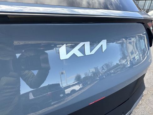 New 2026 Kia Sportage S image 6