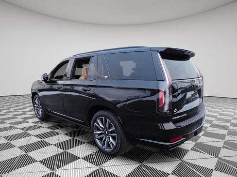 Used 2022 Cadillac Escalade Sport w/ Touring Package AWD/4WD image 5