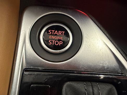 Used 2025 Nissan Sentra SV w/ SV Premium Package FWD image 37