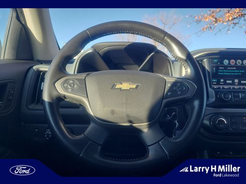 Used 2016 Chevrolet Colorado Z71 image 9