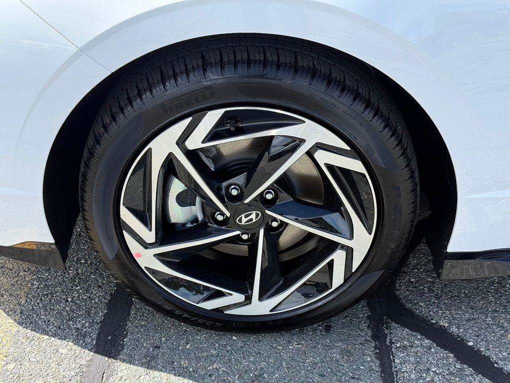 New 2026 Hyundai Sonata SEL AWD/4WD image 9