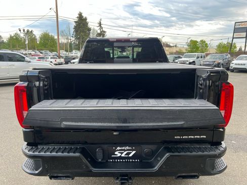 Used 2019 GMC Sierra 1500 Denali w/ Technology Package AWD/4WD image 7