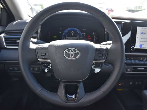 Used 2026 Toyota Camry LE w/ Convenience Package AWD/4WD image 9