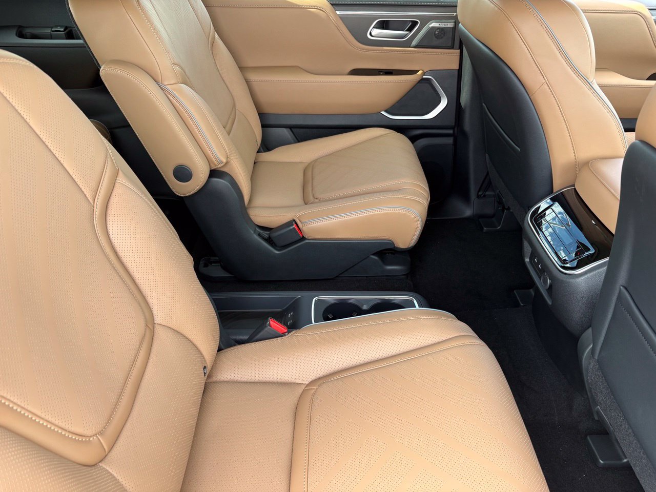 New 2027 INFINITI QX80 Luxe AWD/4WD image 14