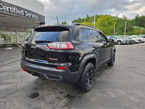Used 2021 Jeep Cherokee Trailhawk w/ Sun, Sound & Nav Group AWD/4WD image 3