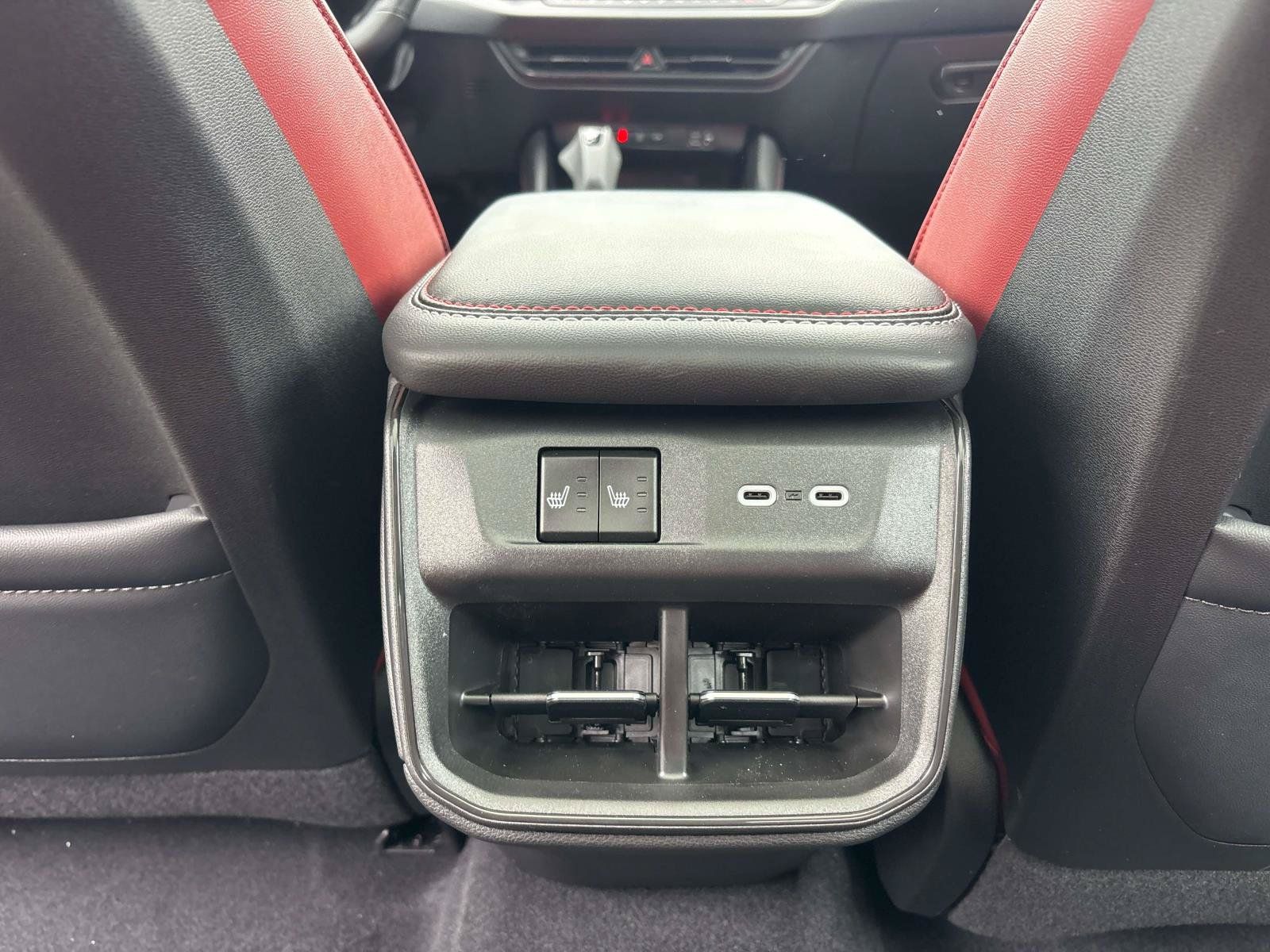 New 2026 Dodge Charger R/T AWD/4WD image 7