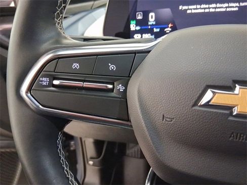 Used 2025 Chevrolet Equinox EV LT w/ Convenience Package image 23