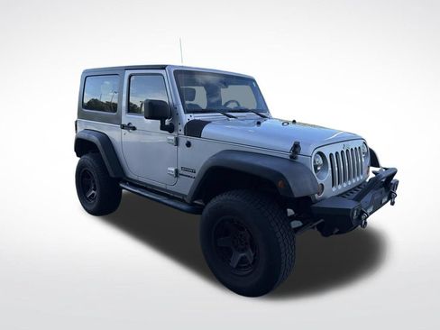 Used 2010 Jeep Wrangler Sport AWD/4WD image 2