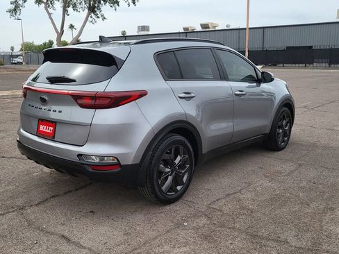 Used 2022 Kia Sportage Nightfall Edition FWD image 10