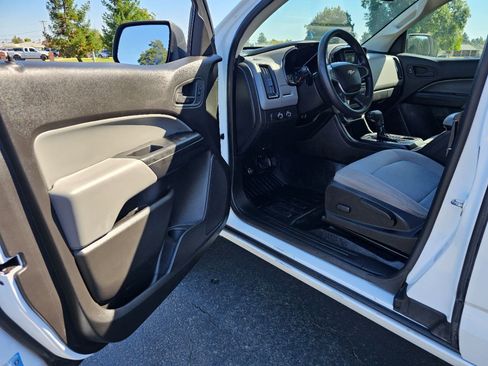 Used 2016 Chevrolet Colorado W/T w/ WT Convenience Package image 25