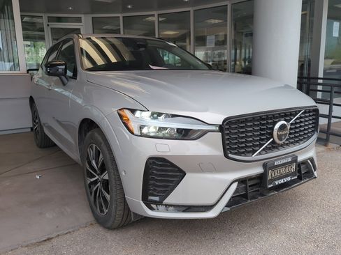 Used 2025 Volvo XC60 B5 Plus AWD/4WD image 1