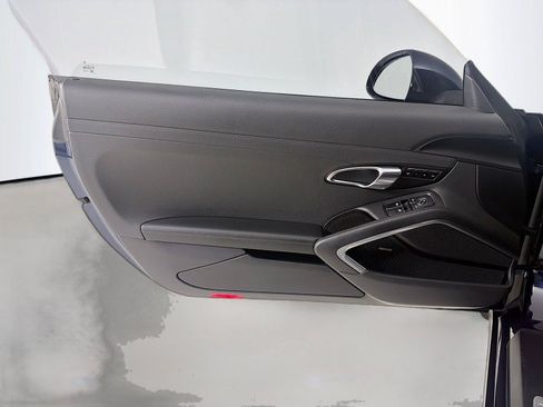 Used 2018 Porsche 911 Carrera S RWD image 6