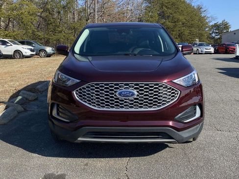 Used 2024 Ford Edge SEL image 7