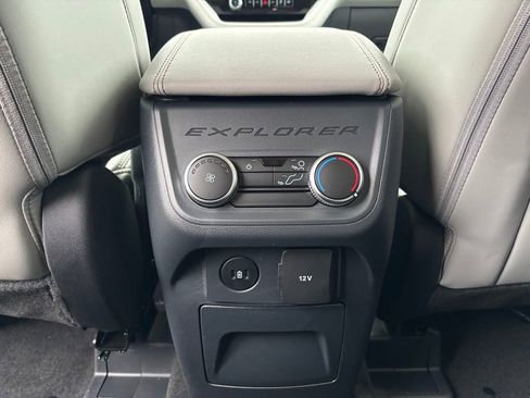 New 2026 Ford Explorer Active image 24